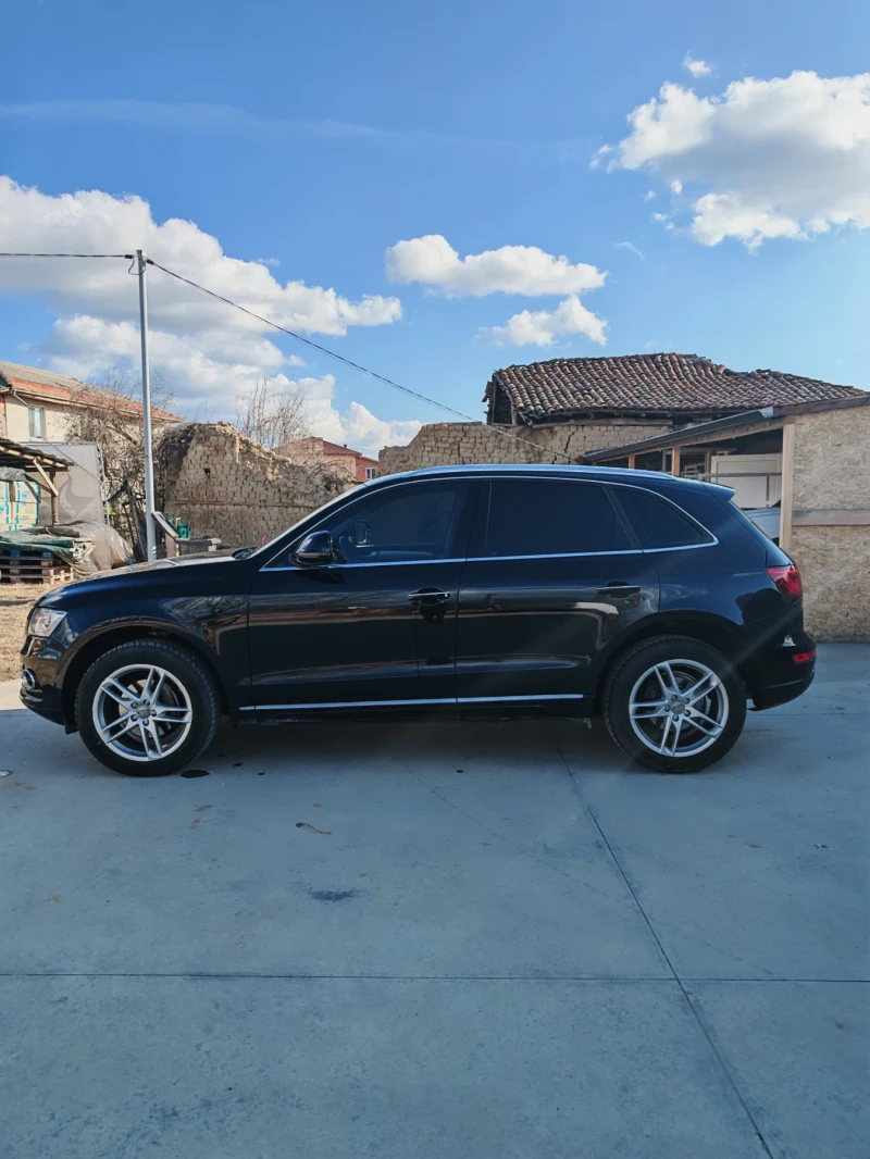 Audi Q5, снимка 2 - Автомобили и джипове - 49145075