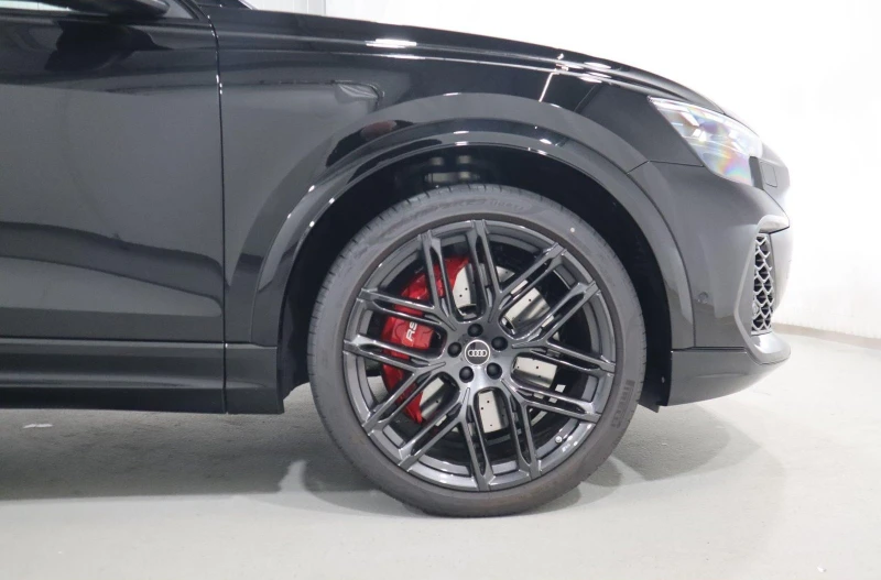 Audi RSQ8 FACELIFT/QUATTRO/B&O/LIFT/MATRIX/HEAD UP/360/, снимка 4 - Автомобили и джипове - 52340863