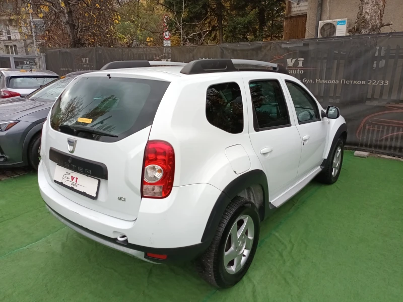 Dacia Duster 1.5dci/6ск., снимка 4 - Автомобили и джипове - 52368007