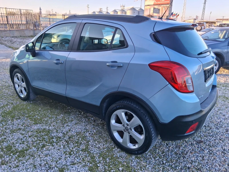Opel Mokka 1.7d, снимка 4 - Автомобили и джипове - 52745251
