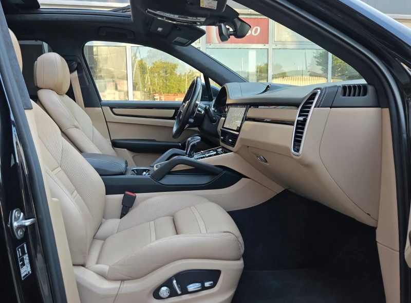 Porsche Cayenne S / Sport Chrono 441-470кс. /Без аналог - Fullmax!, снимка 8 - Автомобили и джипове - 52901133
