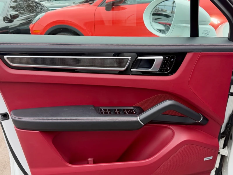 Porsche Cayenne PREMUM PLUS PKG* CARBON INT* КРАЙНА ЦЕНА, снимка 9 - Автомобили и джипове - 53102820