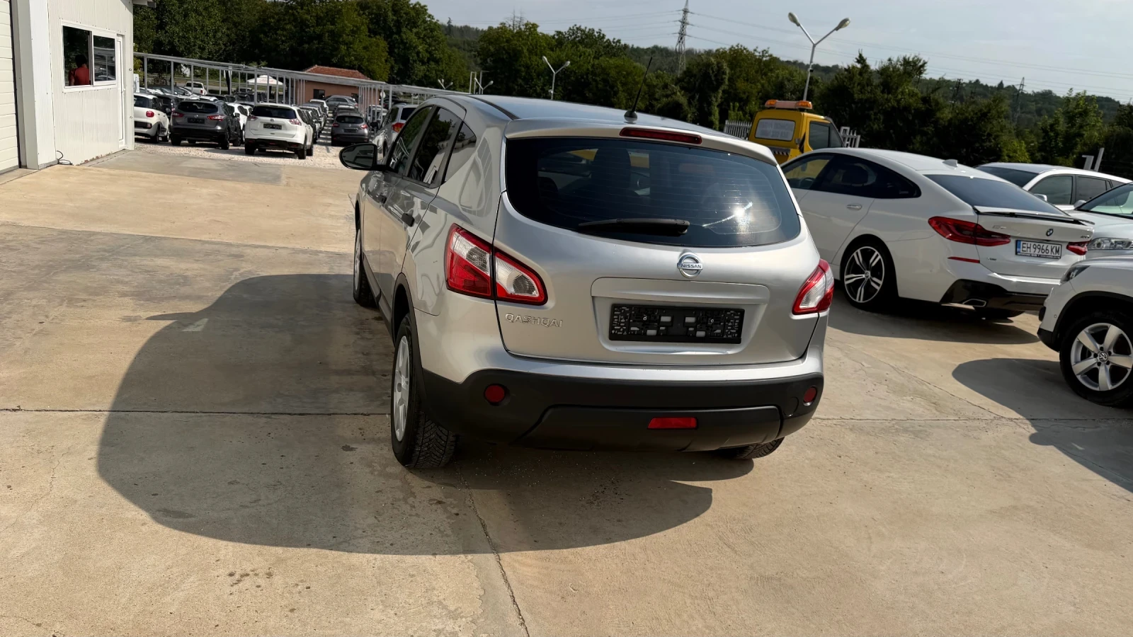 Nissan Qashqai 1.6i 117k.c * BRC* UNIKAT* , снимка 6 - Автомобили и джипове - 47585832