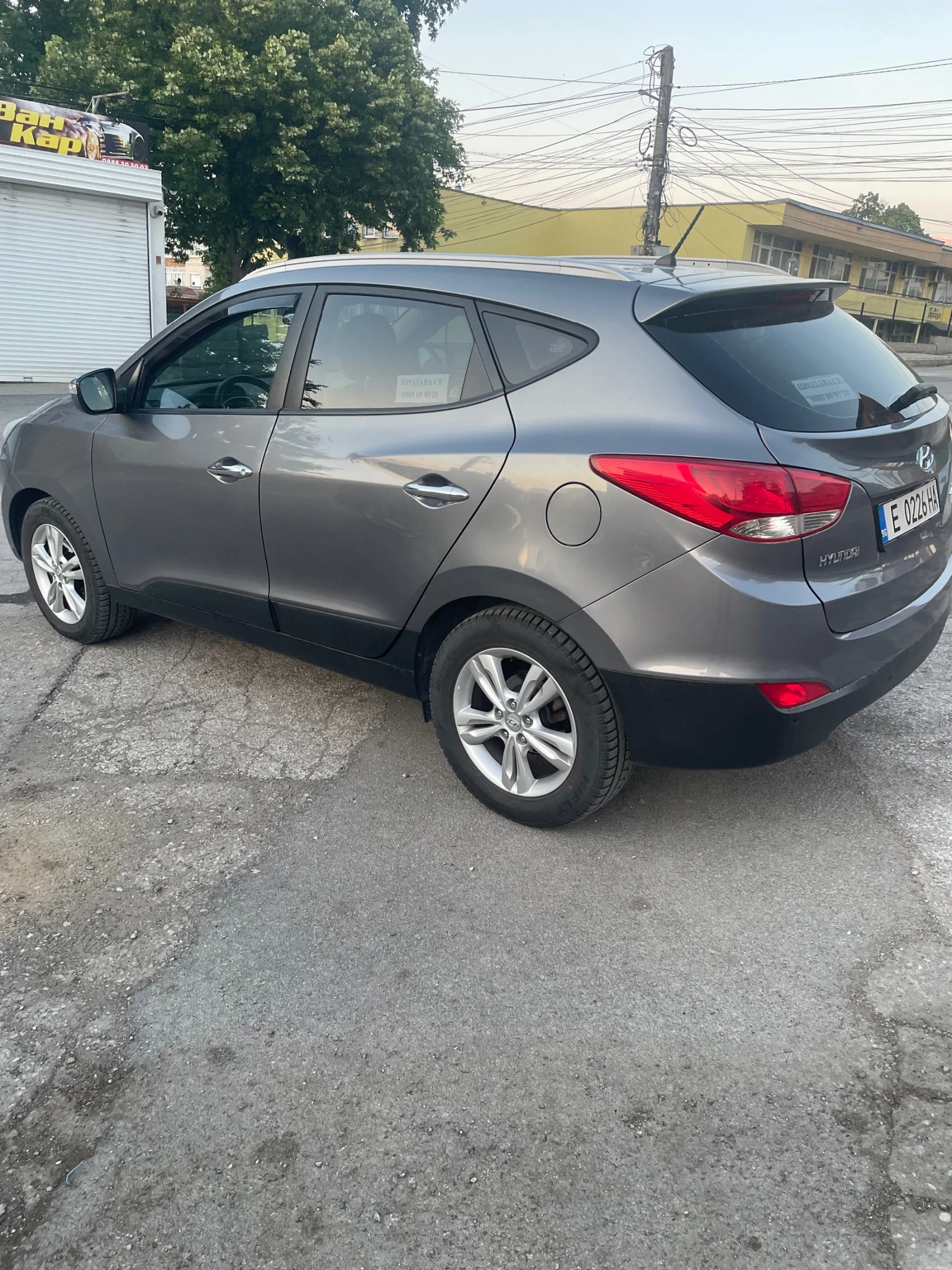 Hyundai IX35 2.0 - изображение 7