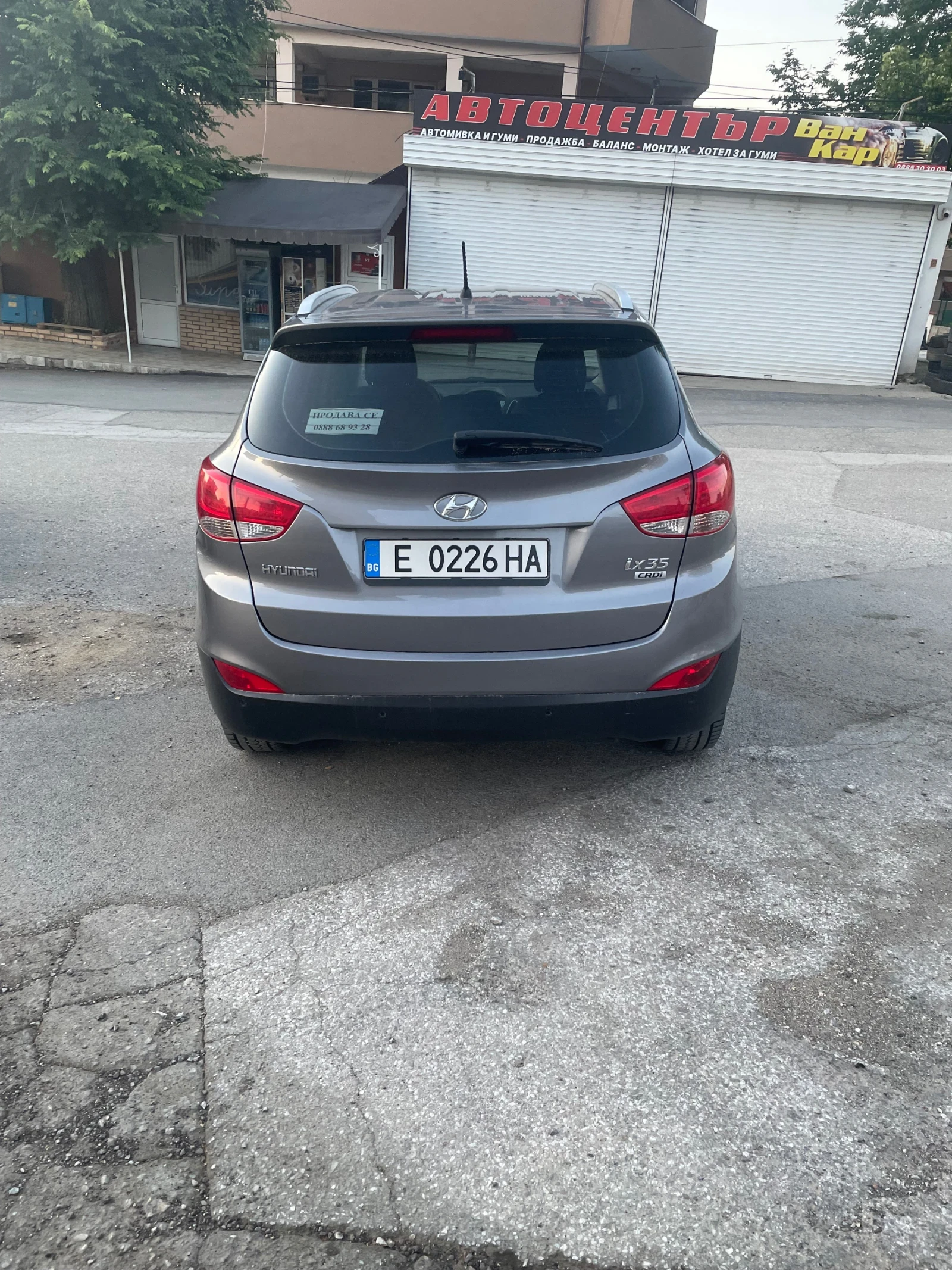 Hyundai IX35 2.0 - изображение 6