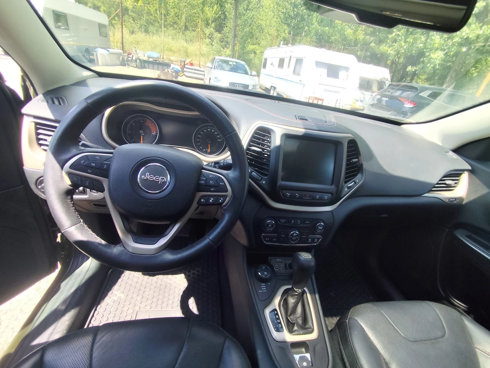 Jeep Cherokee 2.2-115х.км! - изображение 9