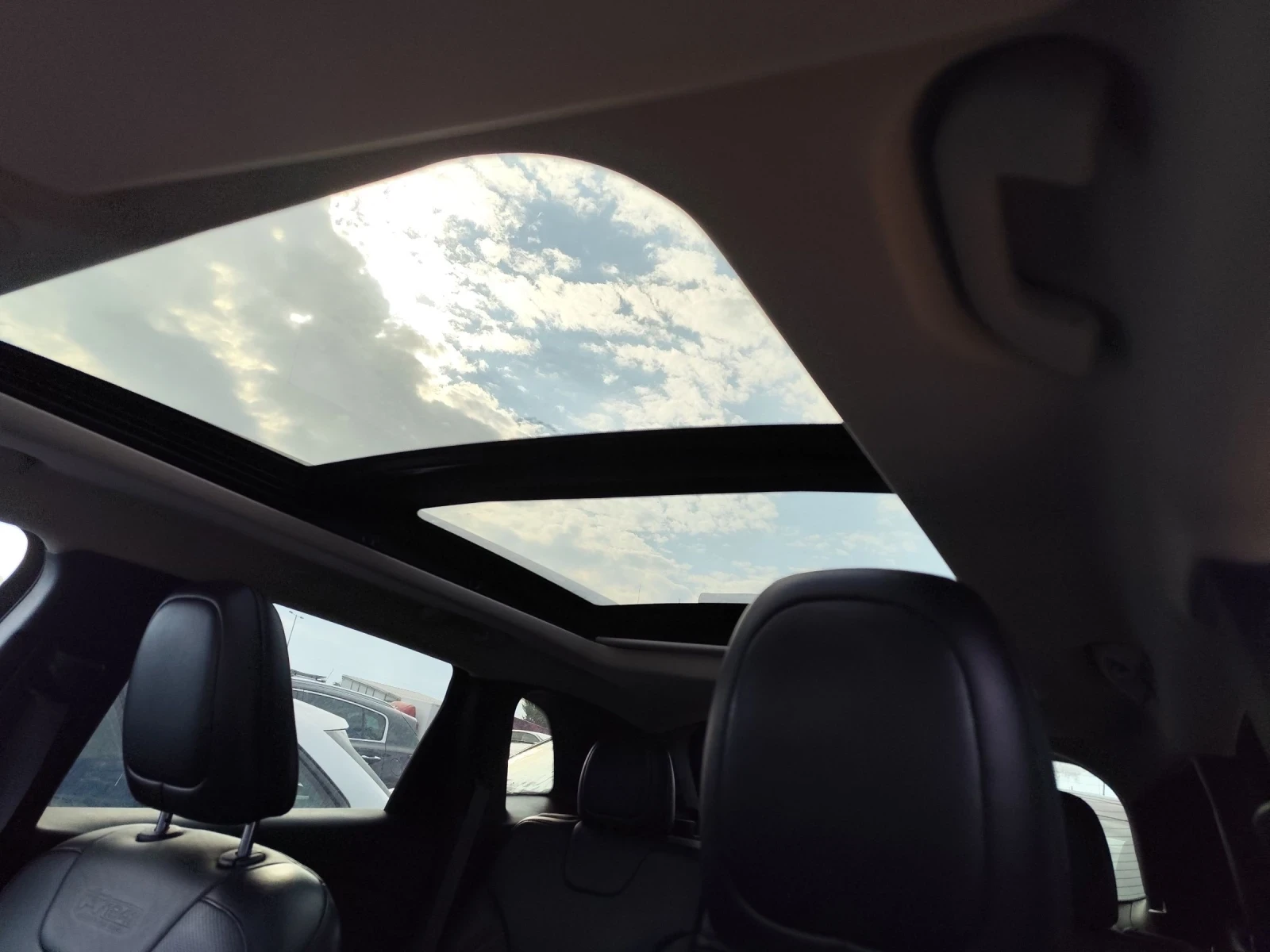 Jeep Cherokee 2.2-115�.��! | Mobile.bg � ����������� 12