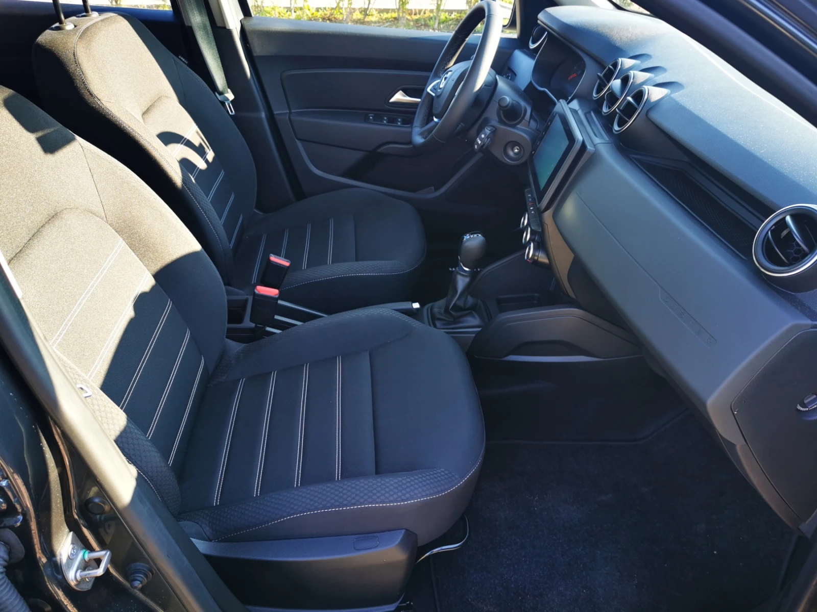 Dacia Duster II, 2900лв за получаване, 1.3TСe Comfort автоматик - изображение 8
