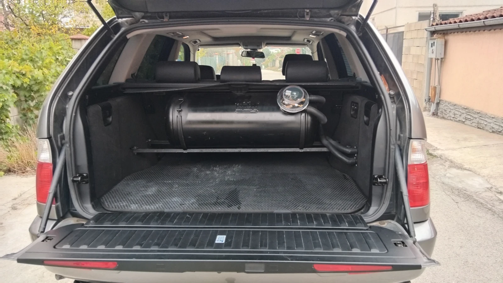 BMW X5  - изображение 8