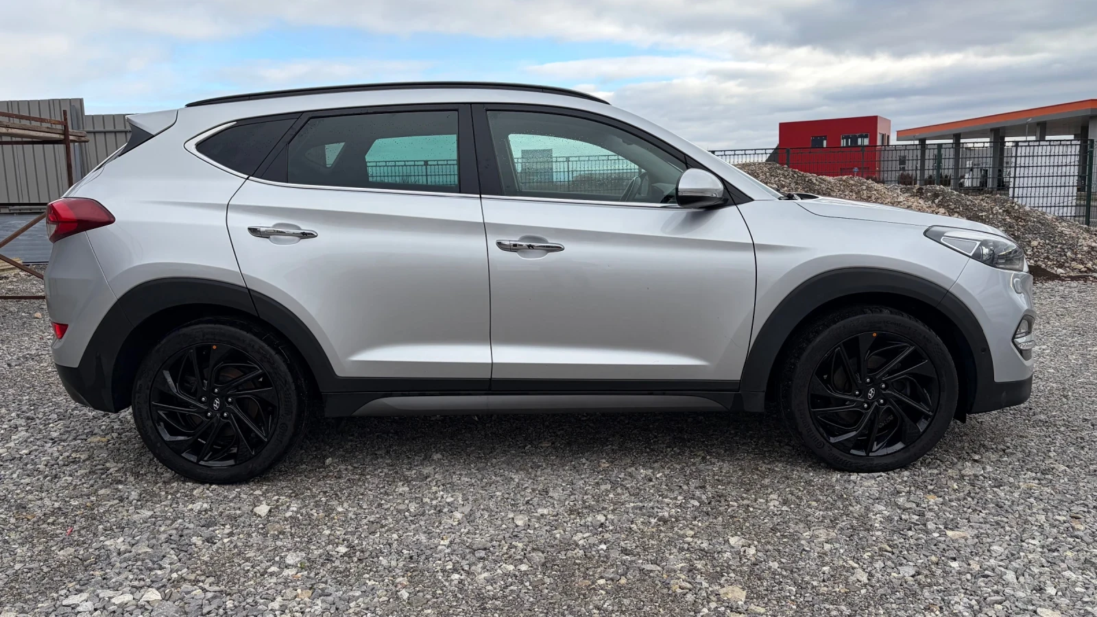 Hyundai Tucson 1.6TGDI* 177HP* 4x4 - изображение 4