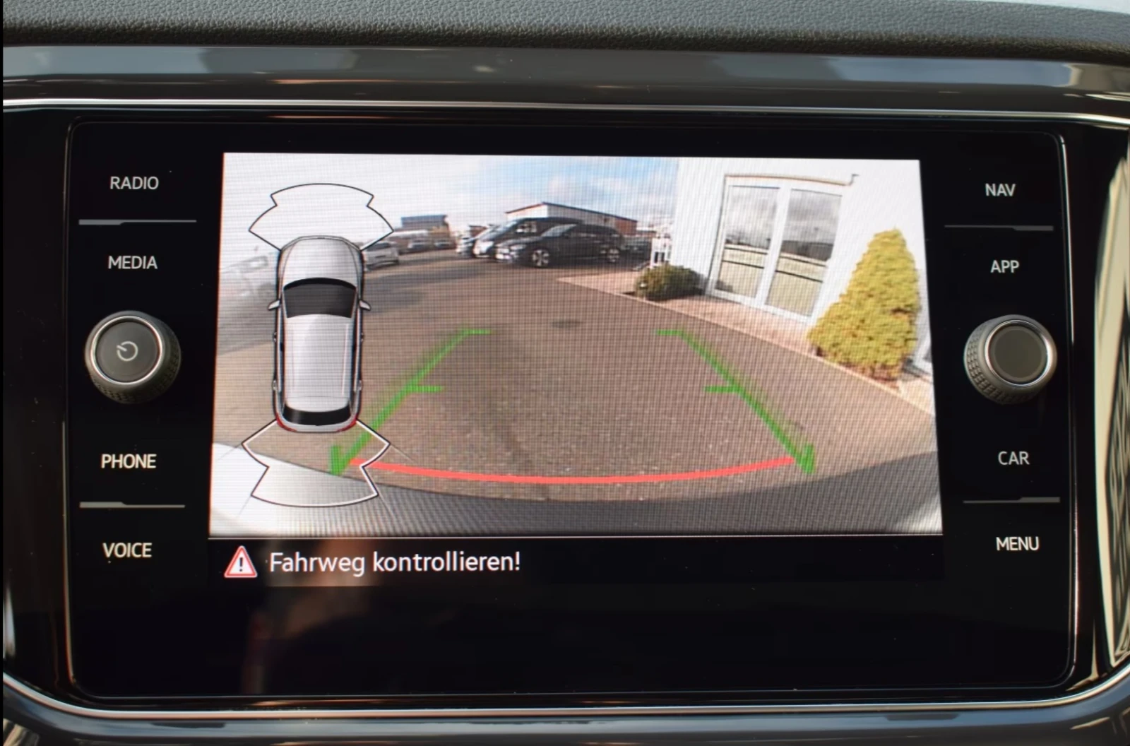 VW T-Roc R-Line 27500 �� | Mobile.bg � ����������� 11