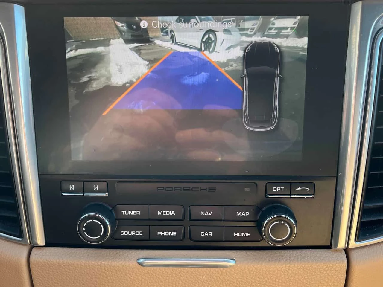 Porsche Macan * AWD* ОБДУХВАНЕ* ПАНОРАМА* ВИДЕО*  - изображение 10