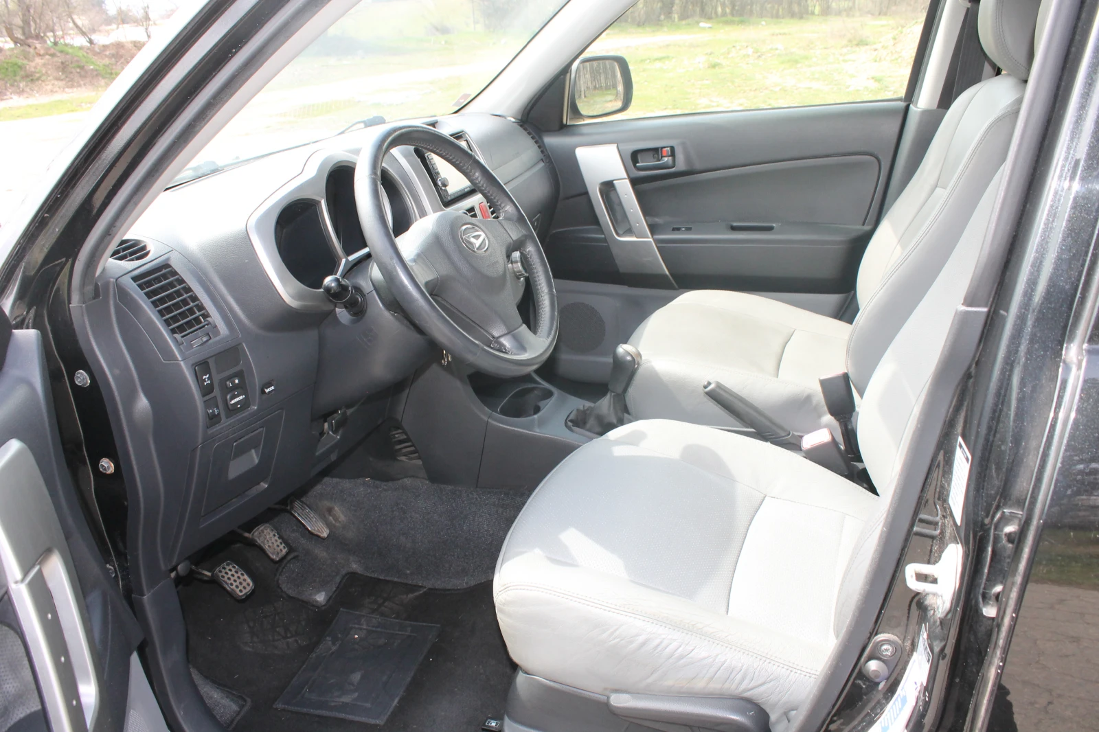 Daihatsu Terios 198000км., Италия, НОВ ВНОС, снимка 11 - Автомобили и джипове - 54041211