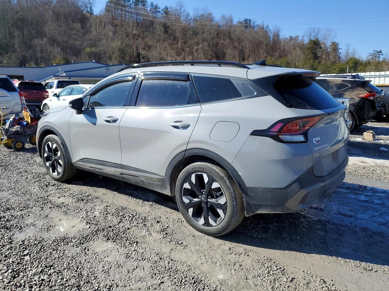 Kia Sportage X LINE AWD* ПАНО* KEYLESS* ОБДУХ* КЛИП НА МОТОР, снимка 4 - Автомобили и джипове - 54060723