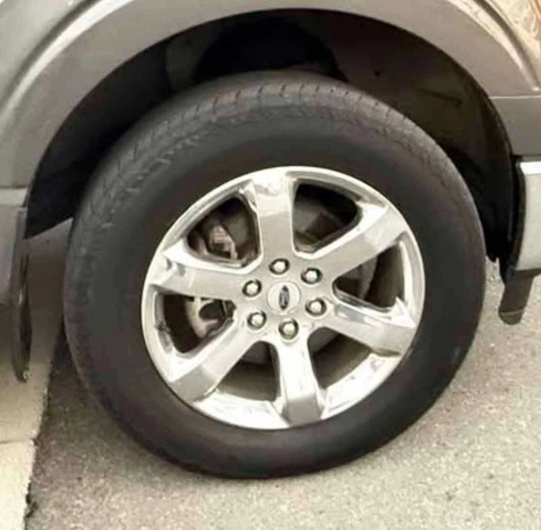 Ford F150 * LARIAT 4WD SuperCrew Box * , снимка 6 - Автомобили и джипове - 54112834