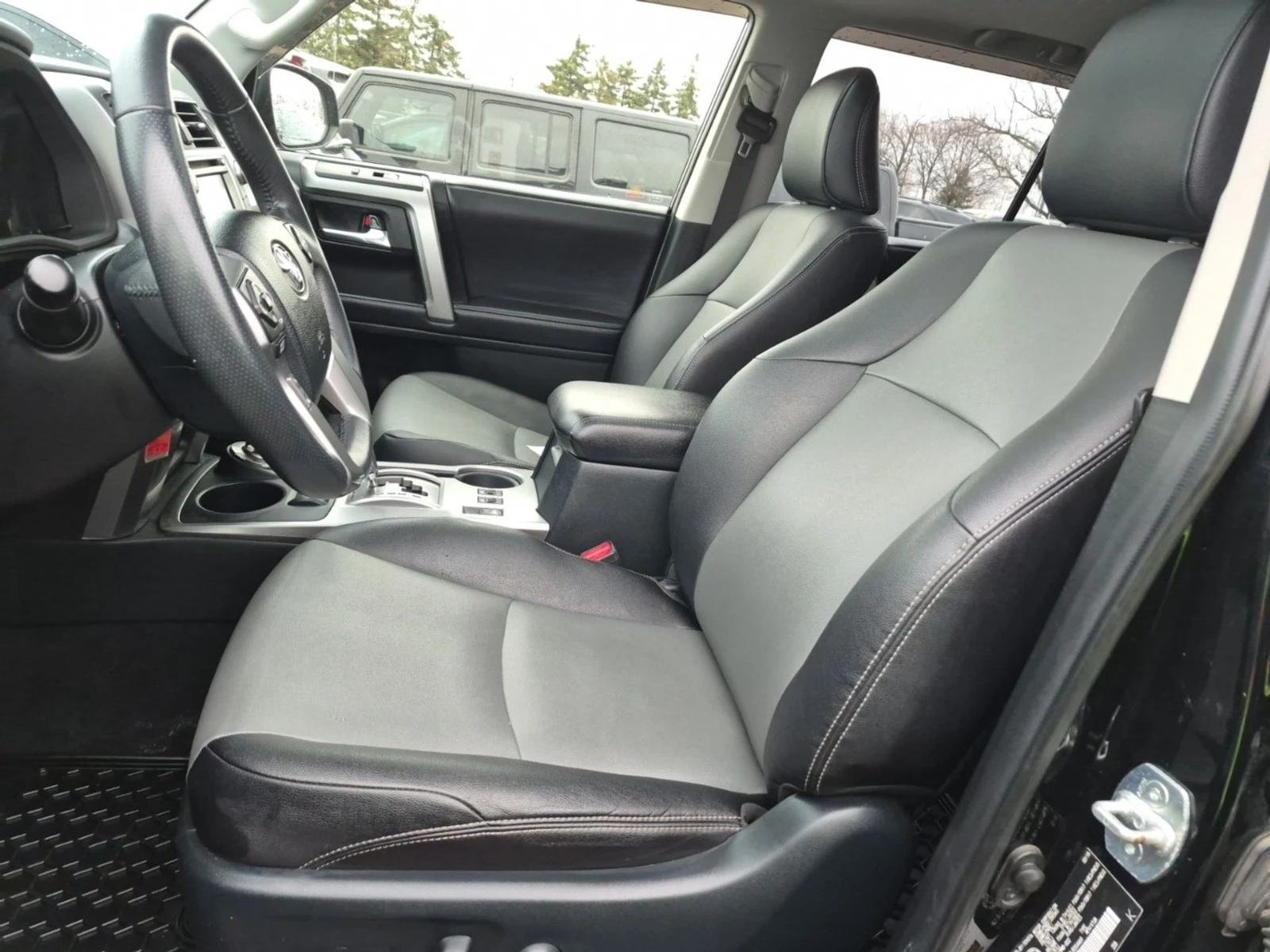 Toyota 4runner, снимка 6 - Автомобили и джипове - 54193658