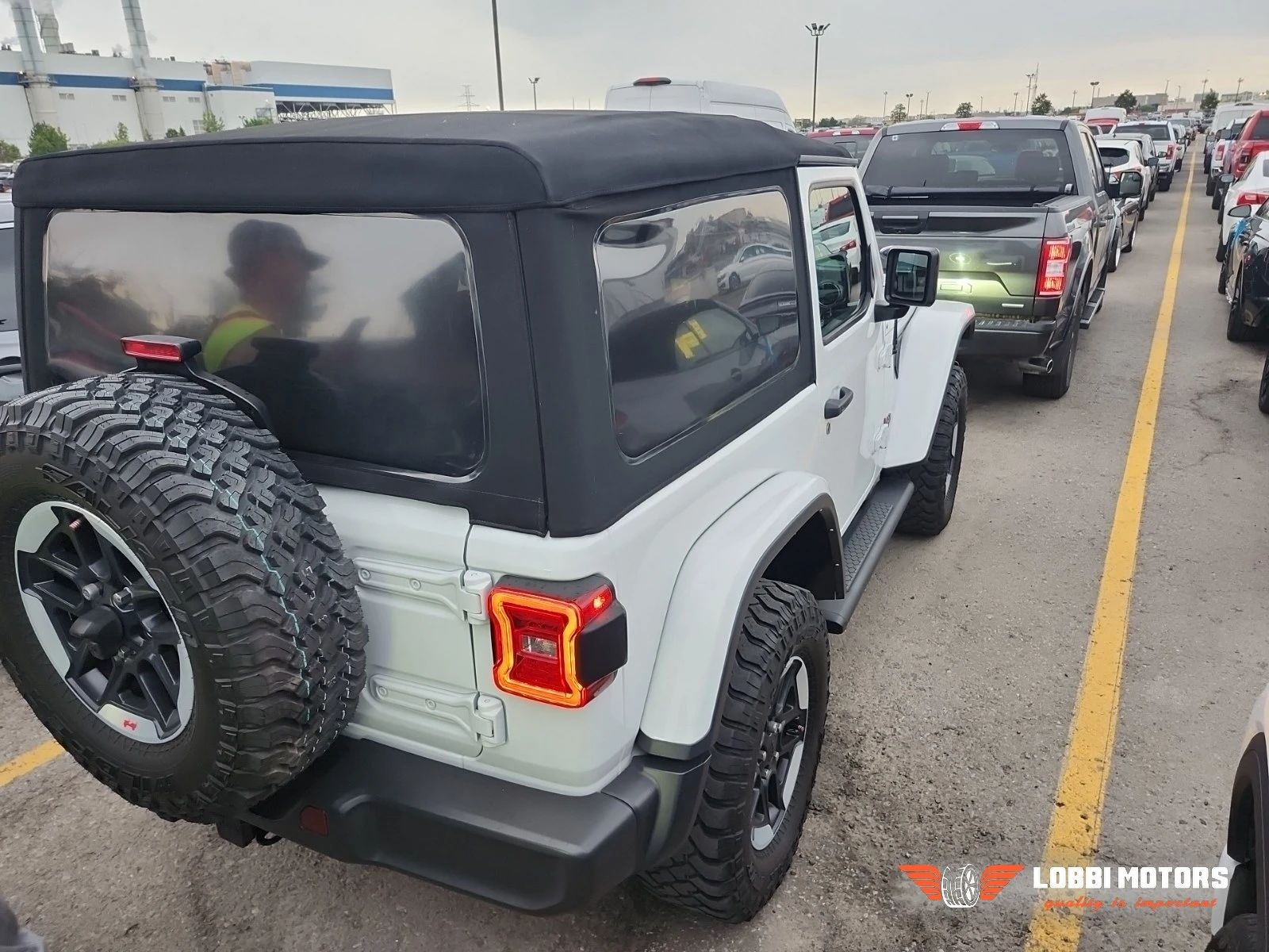 Jeep Wrangler, снимка 3 - Автомобили и джипове - 56102544