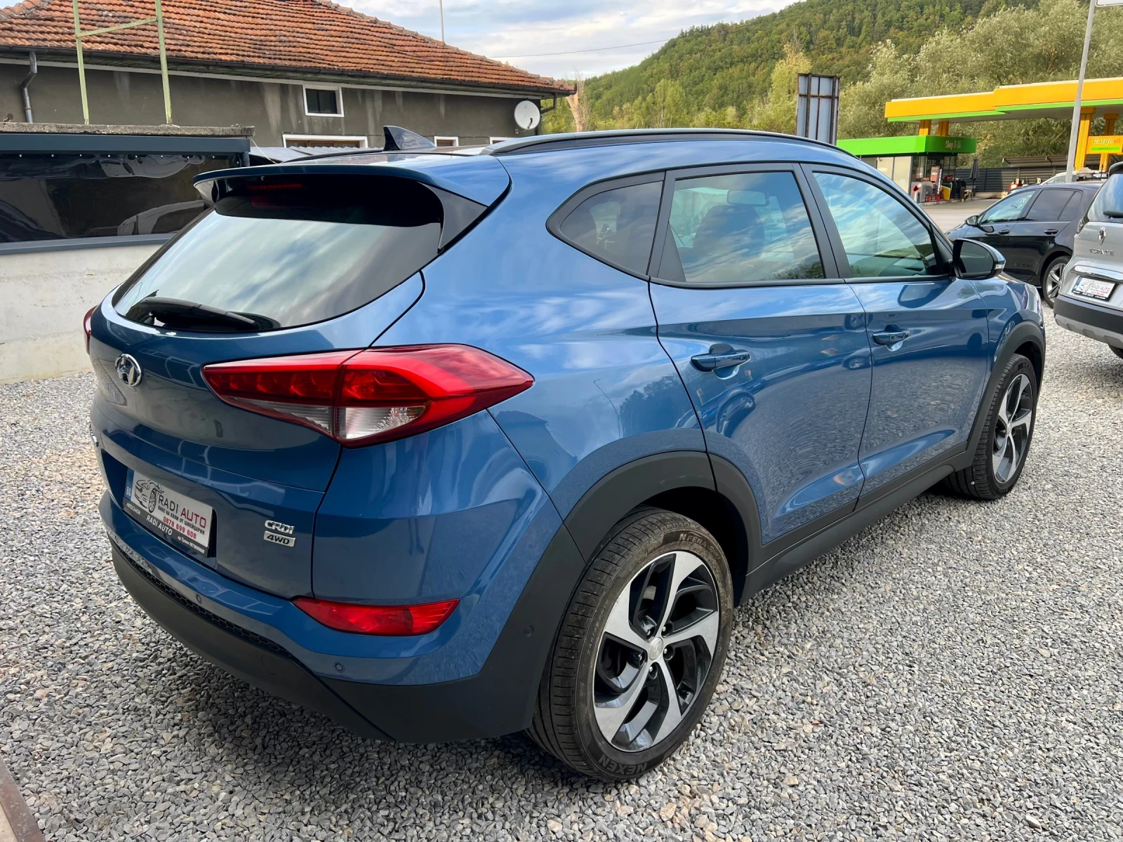 Hyundai Tucson 2.0CRDi 4x4 185к.с ШВЕЙЦАРИЯ, снимка 3 - Автомобили и джипове - 56236885