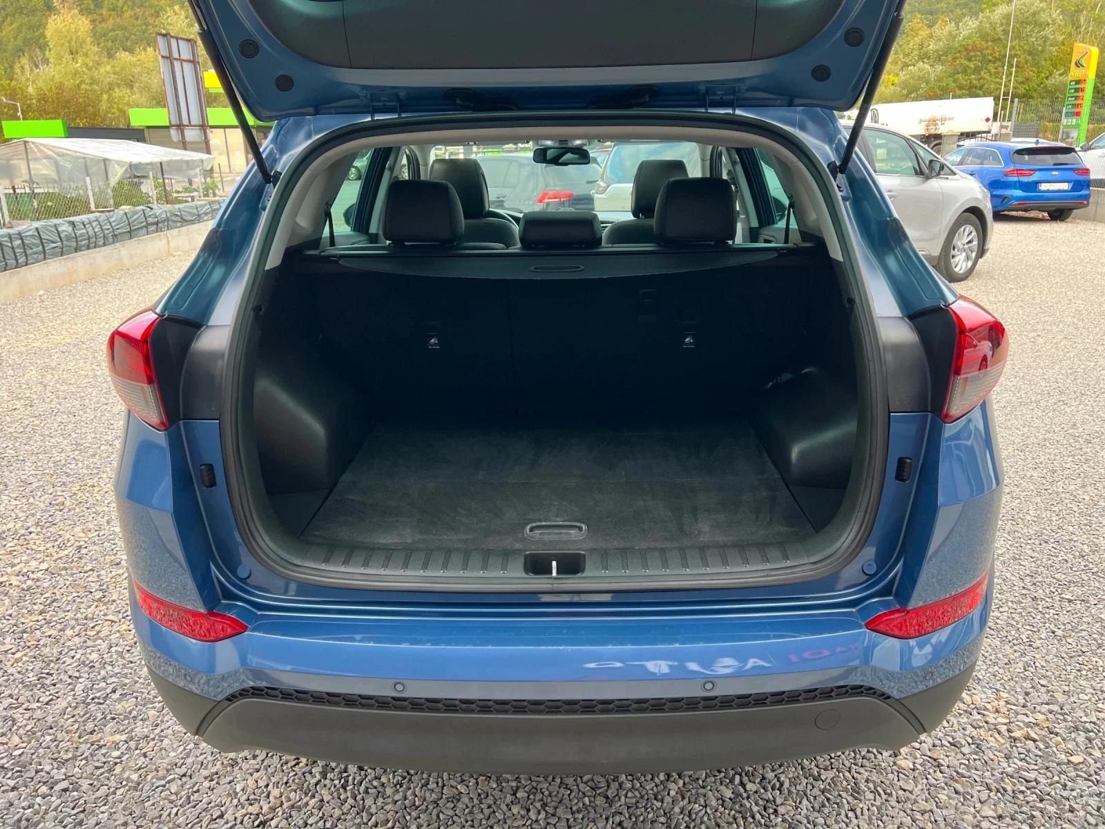 Hyundai Tucson 2.0CRDi 4x4 185к.с ШВЕЙЦАРИЯ, снимка 5 - Автомобили и джипове - 56236885