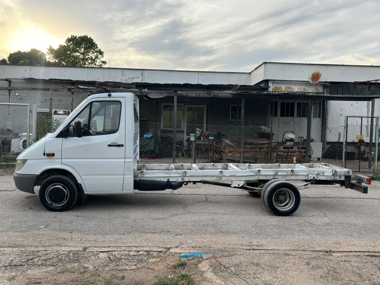 Mercedes-Benz Sprinter 416  - изображение 6