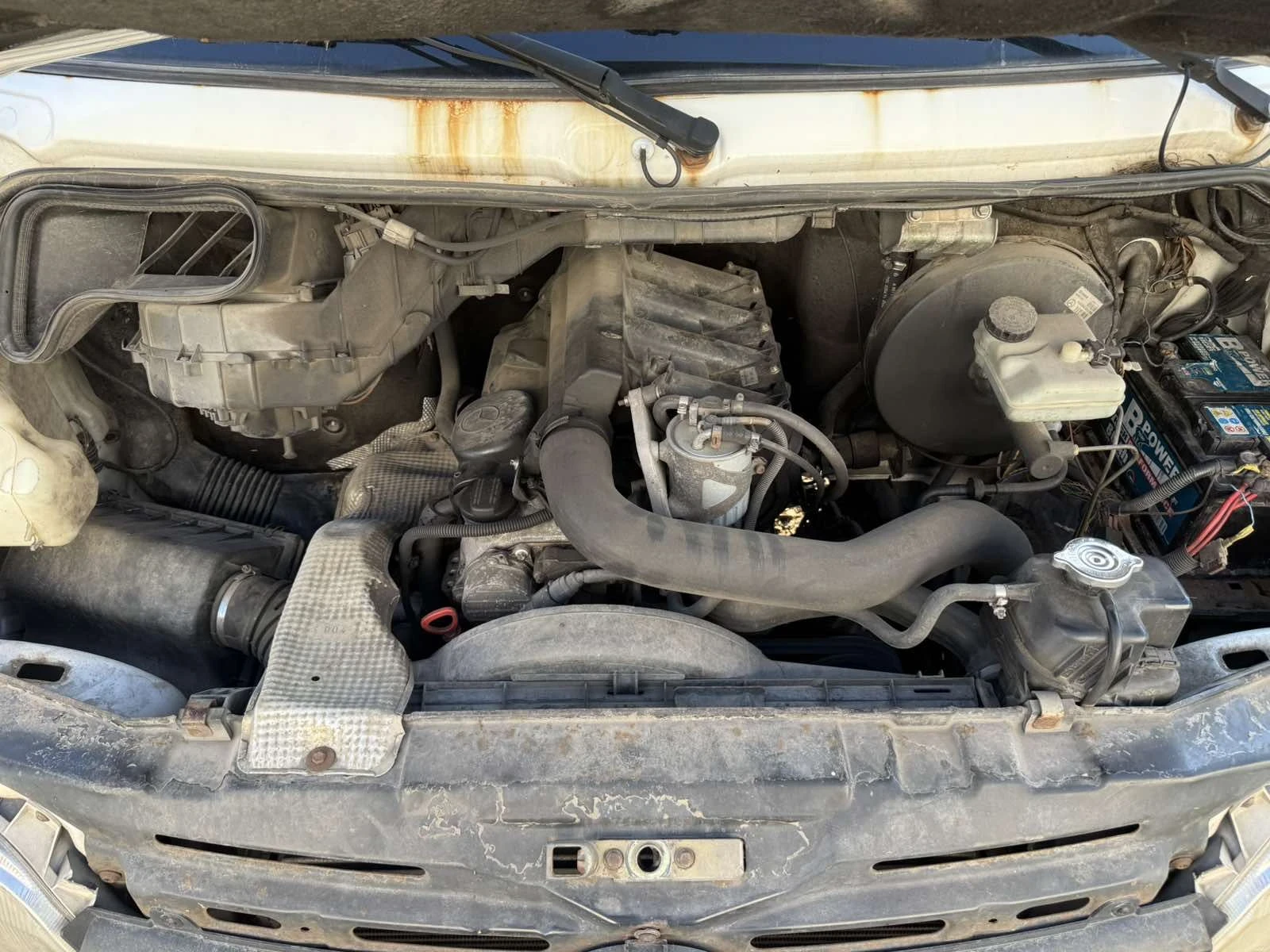 Mercedes-Benz 412 2.2cdi 130k.c., снимка 9 - Камиони - 55725043