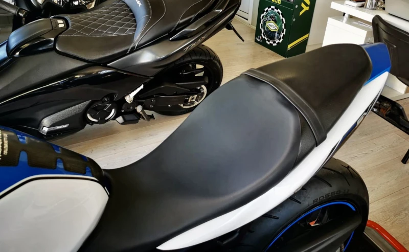 Suzuki SV 650i 07.2018г., снимка 5 - Мотоциклети и мототехника - 51510775