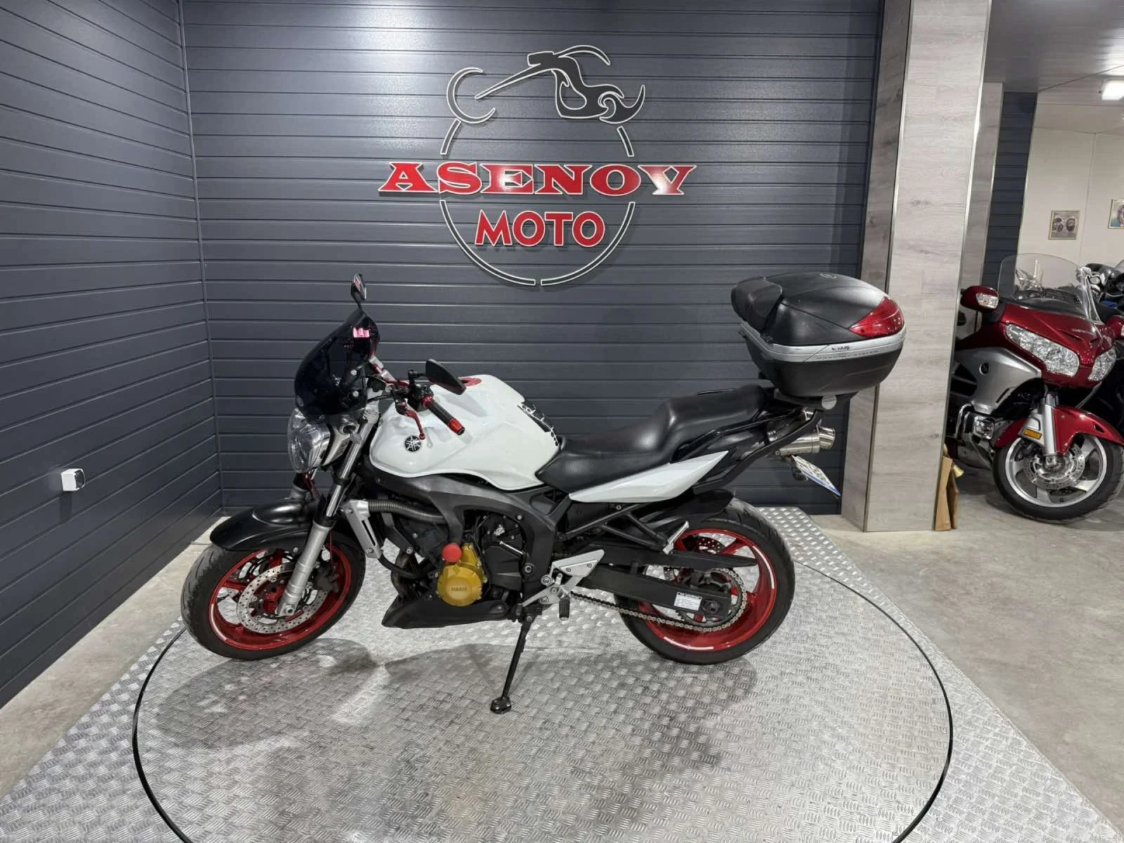 Yamaha FZ6 MIIV 600I - изображение 7