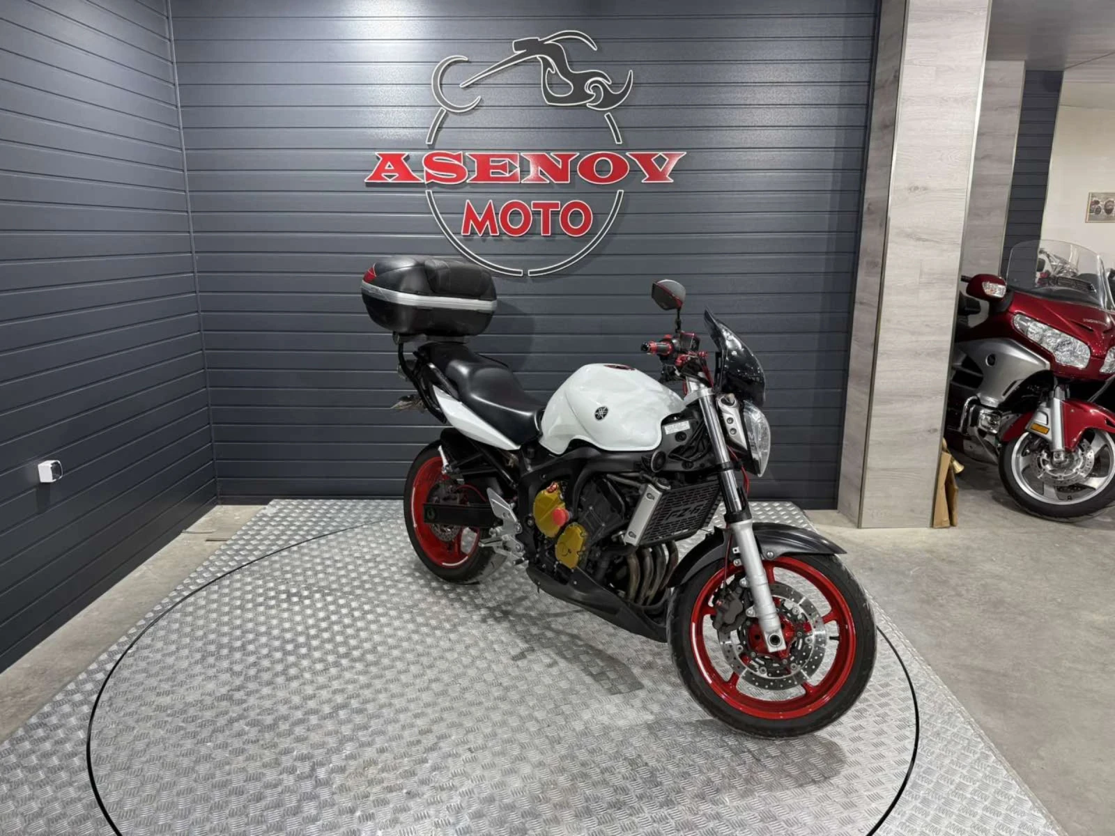 Yamaha FZ6 MIIV 600I - изображение 6