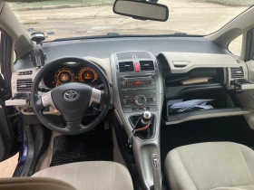 Toyota Auris, снимка 8