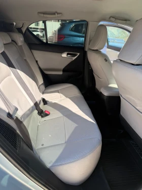 Lexus CT 200h, снимка 15