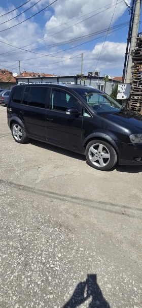 VW Touran 2.0 tdi, снимка 2