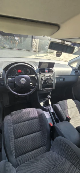 VW Touran 2.0 tdi, снимка 4