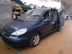  Peugeot 807