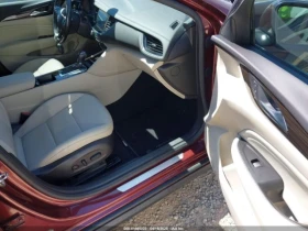 Buick Regal TOURX ESSENCE CARFAX АВТО КРЕДИТ - 20900 лв. - 10090335 | Car24.bg