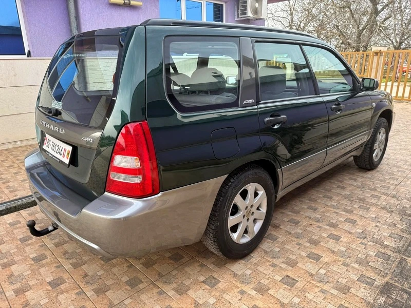 Subaru Forester 2.0*4х4*Швейцария, снимка 4 - Автомобили и джипове - 44988899