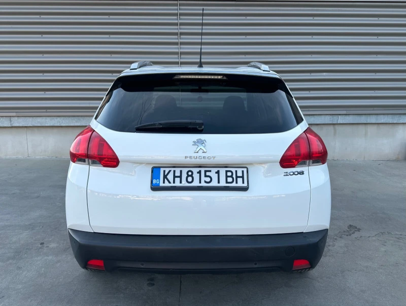 Peugeot 2008 1.2 I (98000)км, снимка 7 - Автомобили и джипове - 46356048