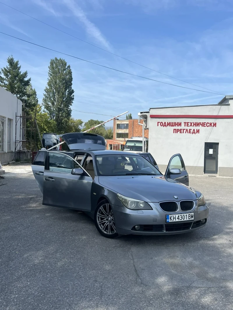 BMW 525 Перфектна , снимка 14 - Автомобили и джипове - 47499395