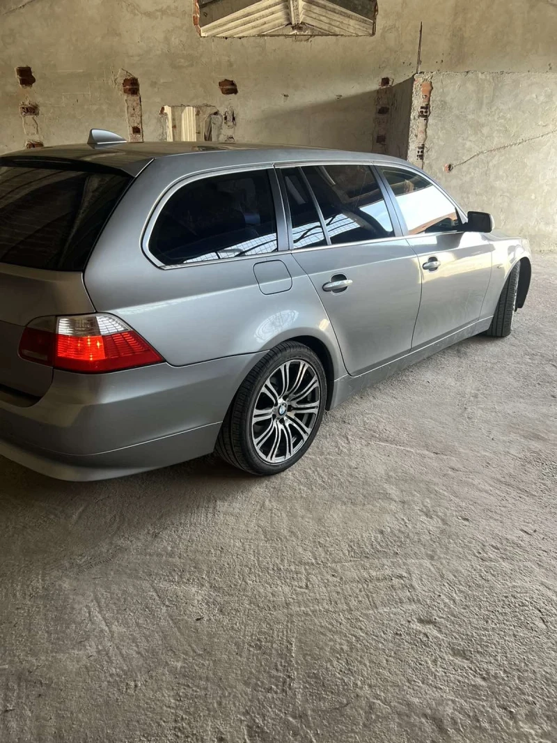 BMW 525 Перфектна , снимка 6 - Автомобили и джипове - 47499395