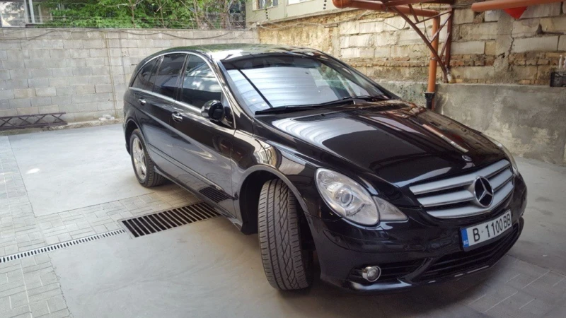 Mercedes-Benz R 320, снимка 1 - Автомобили и джипове - 47179191