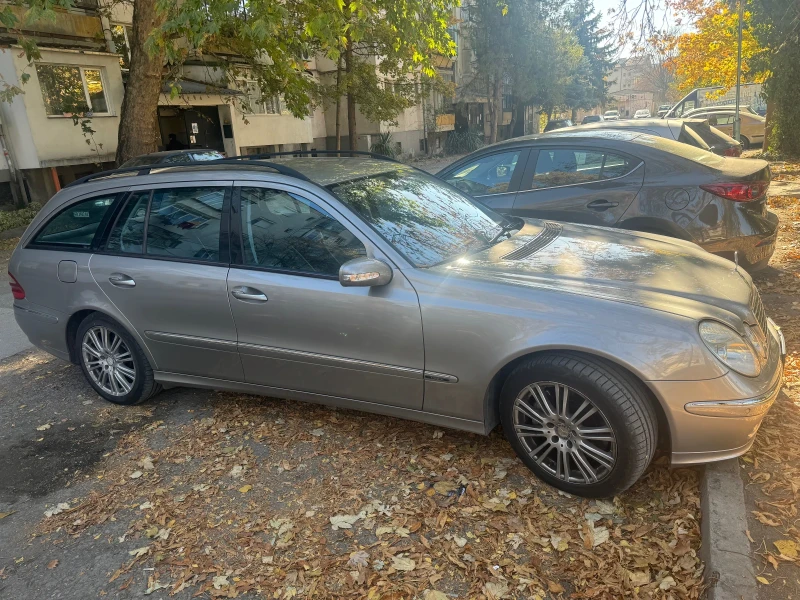 Mercedes-Benz E 200, снимка 3 - Автомобили и джипове - 47885041