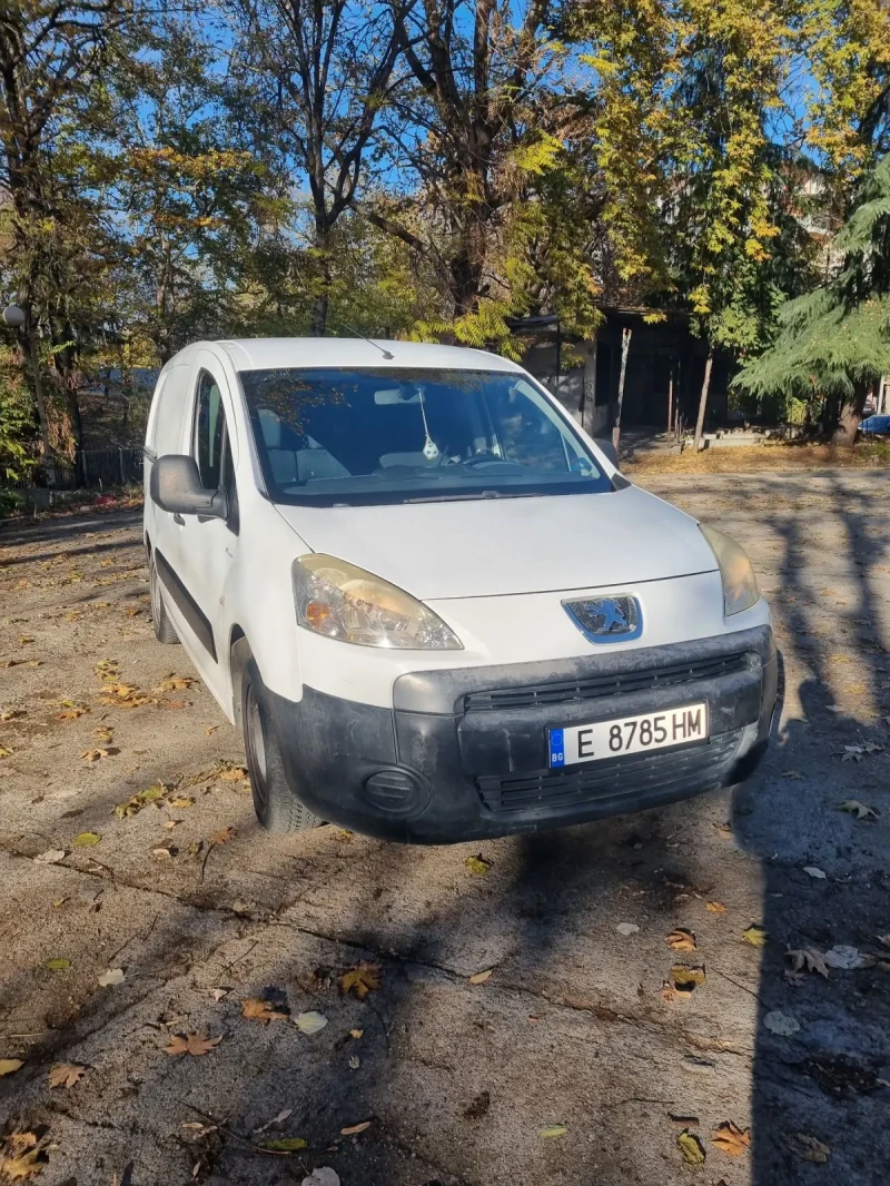 Peugeot Partner, снимка 2 - Автомобили и джипове - 48122471