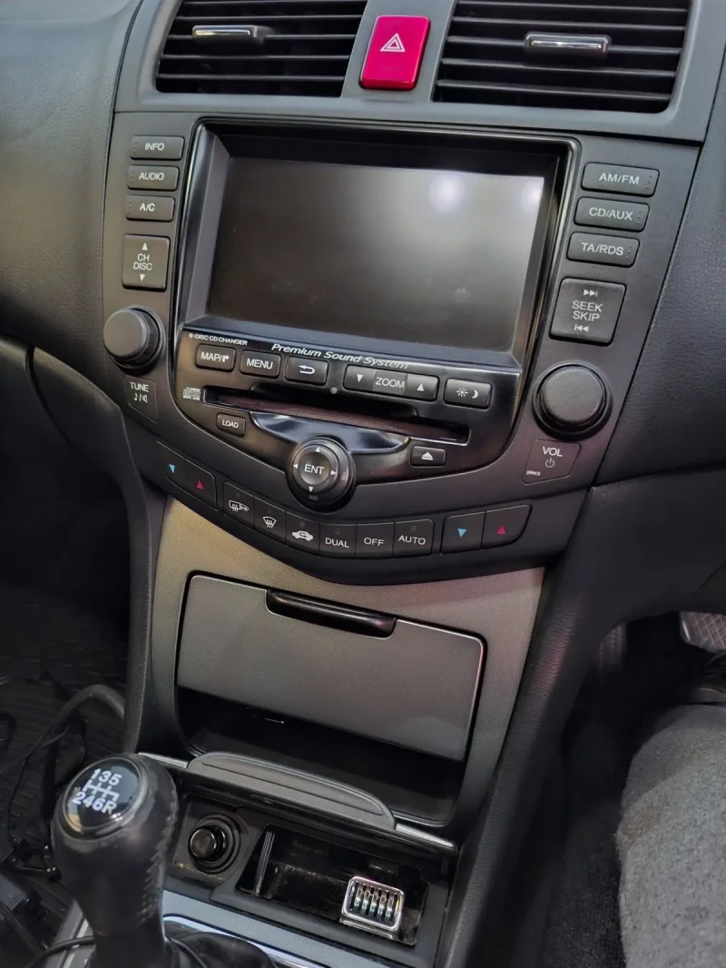 Honda Accord Tourer, снимка 13 - Автомобили и джипове - 50815108