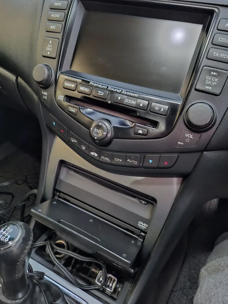 Honda Accord Tourer, снимка 14 - Автомобили и джипове - 50815108