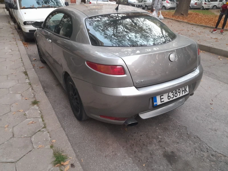 Alfa Romeo Gt, снимка 13 - Автомобили и джипове - 48611813