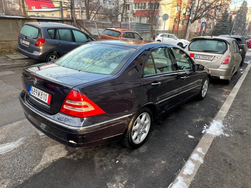 Mercedes-Benz C 220 ELEGANCE ТОП!, снимка 4 - Автомобили и джипове - 48654860