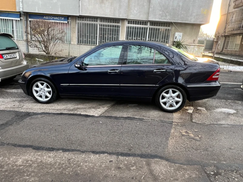 Mercedes-Benz C 220 ELEGANCE ТОП!, снимка 6 - Автомобили и джипове - 48654860