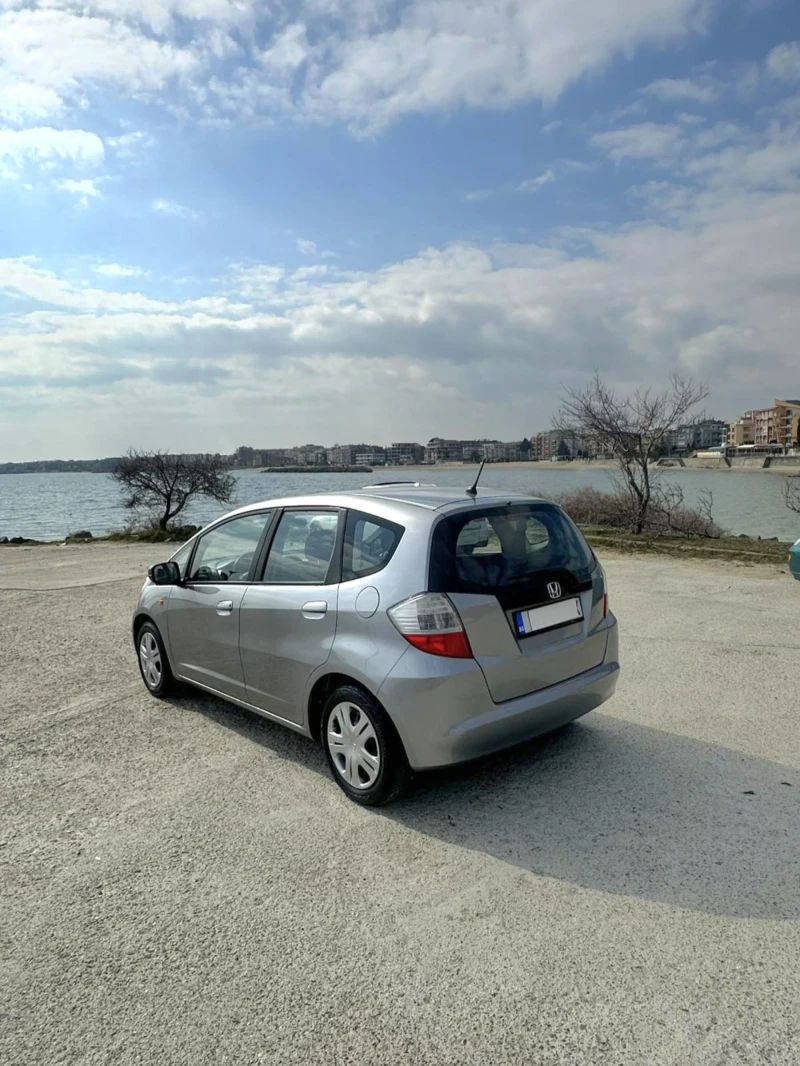 Honda Jazz 1.2, снимка 5 - Автомобили и джипове - 49361309