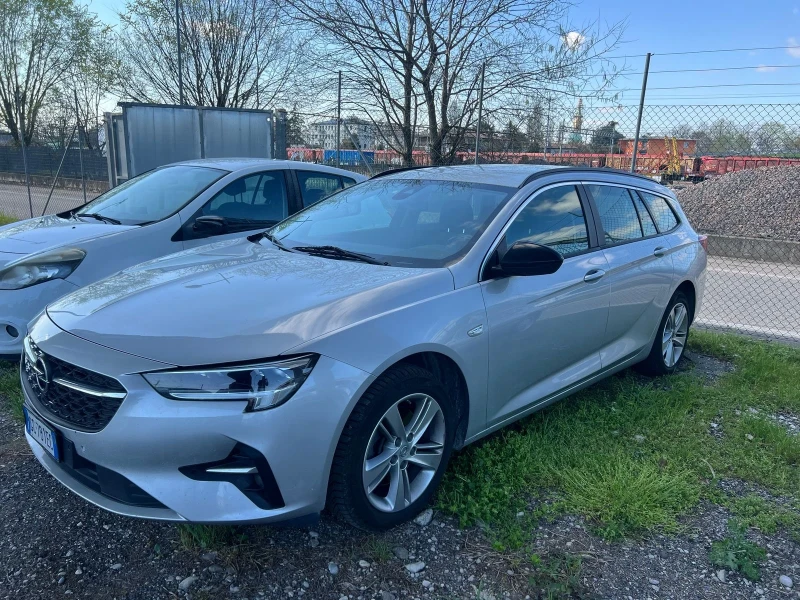 Opel Insignia (КАТО НОВА), снимка 1 - Автомобили и джипове - 49548588