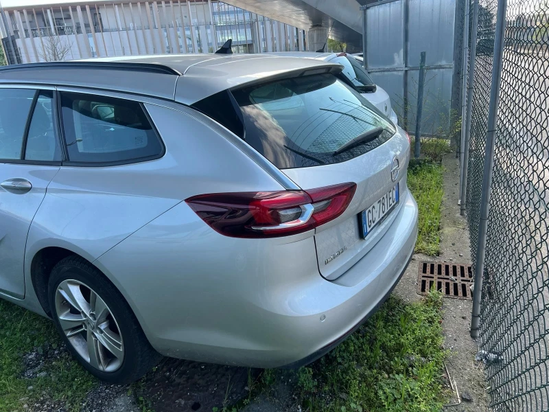 Opel Insignia (КАТО НОВА), снимка 5 - Автомобили и джипове - 49548588