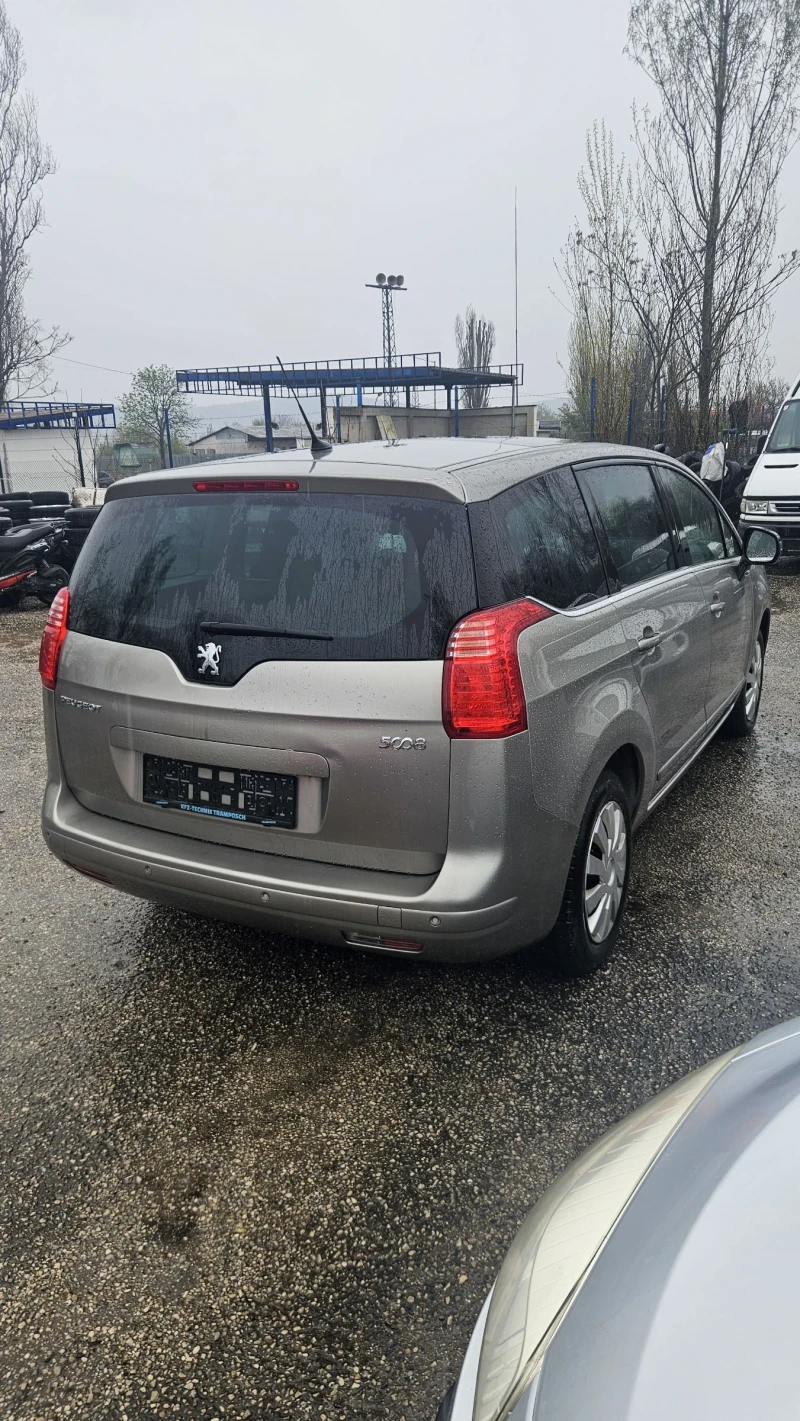 Peugeot 5008 1.6hdi115ks.euro5.naviPanorama, снимка 13 - Автомобили и джипове - 51160539